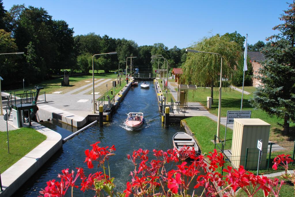 Marinapark Scharmuetzelsee เวนดิสช์รีทซ์ ภายนอก รูปภาพ